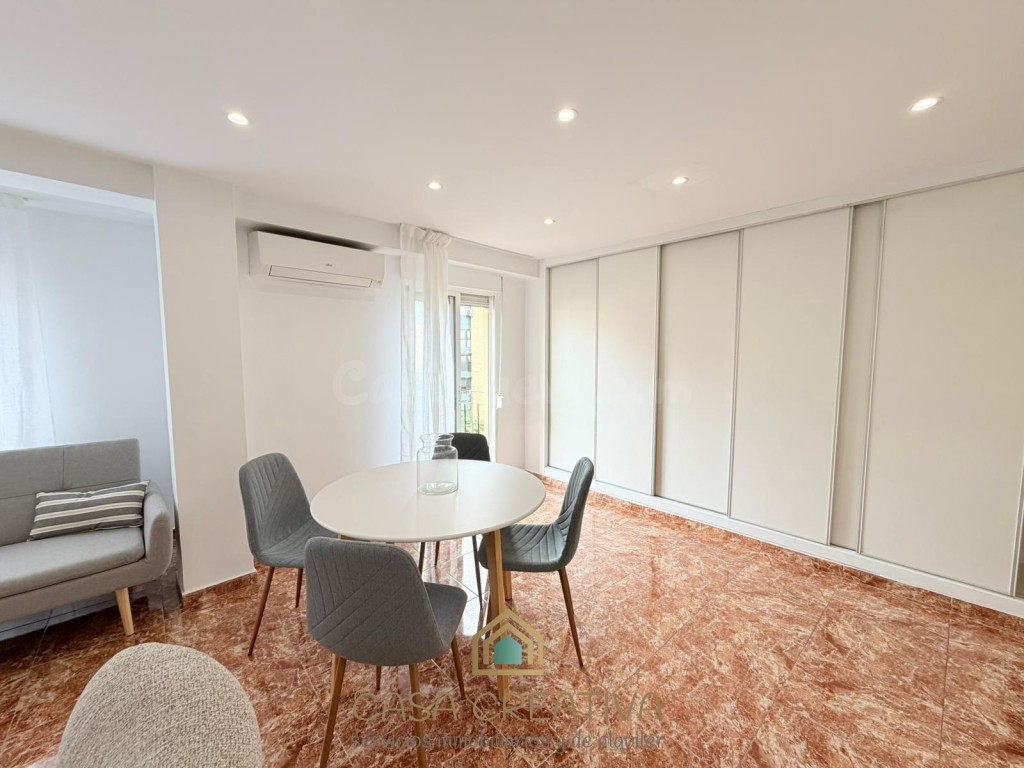 PISO EN ALQUILER EN VALENCIA – AV. EDUARDO BOSCÀ – 1 HABITAC - foto 4