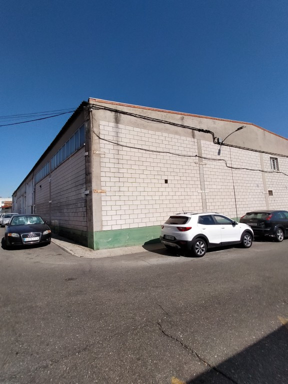 Nave industrial en Venta en Santovenia De Pisuerga Valladoli - foto 4