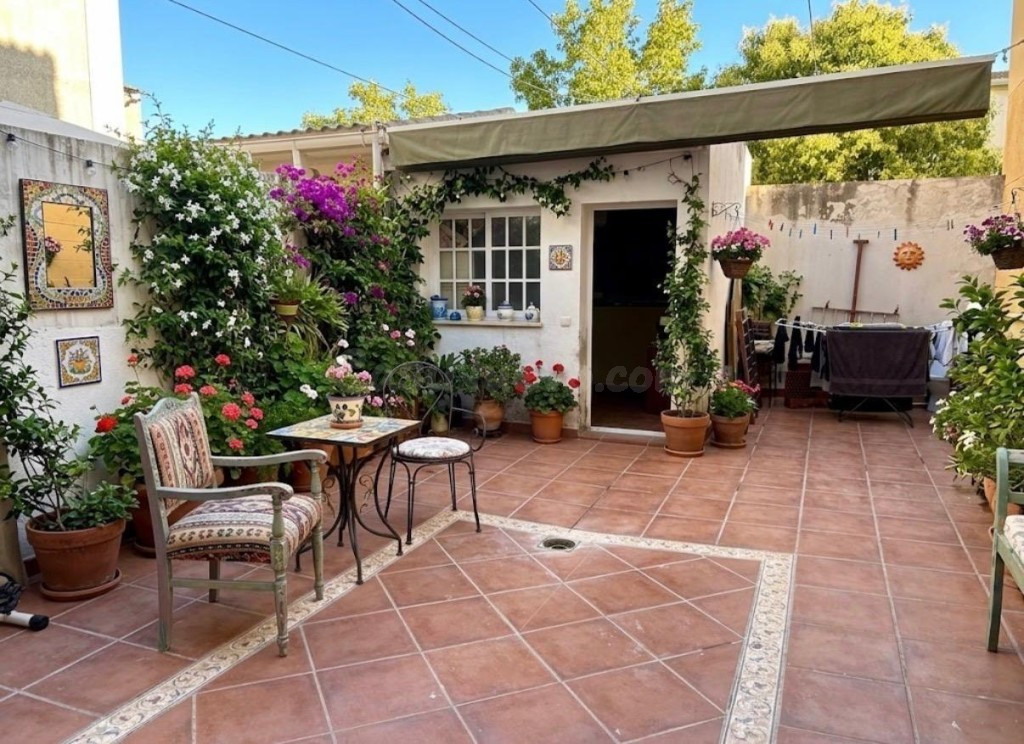 Preciosa vivienda en planta baja en venta en Utrera