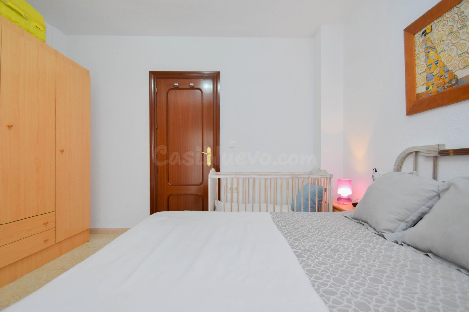 Piso en esquina muy luminoso y excelente ubicación - foto 3