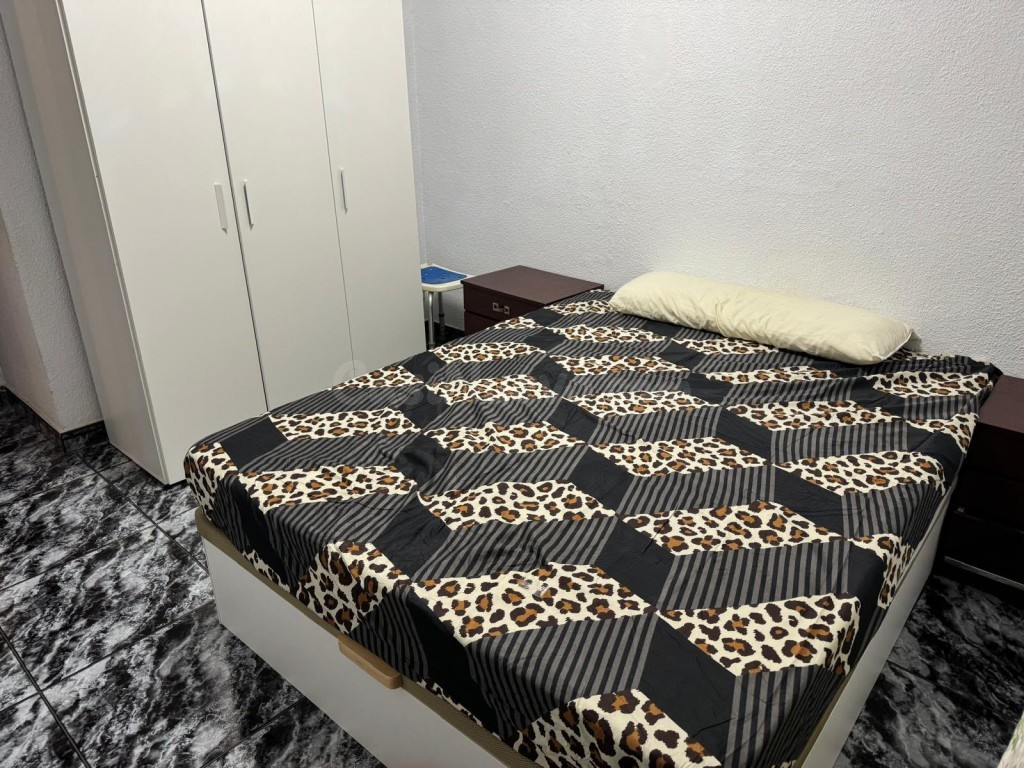 Piso en Venta en Madrid Madrid ENTREVíAS - foto 3