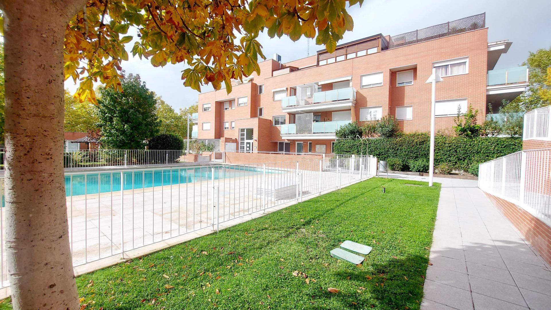 LUMINOSO PISO EN EL CANTIZAL, LAS ROZAS DE MADRID