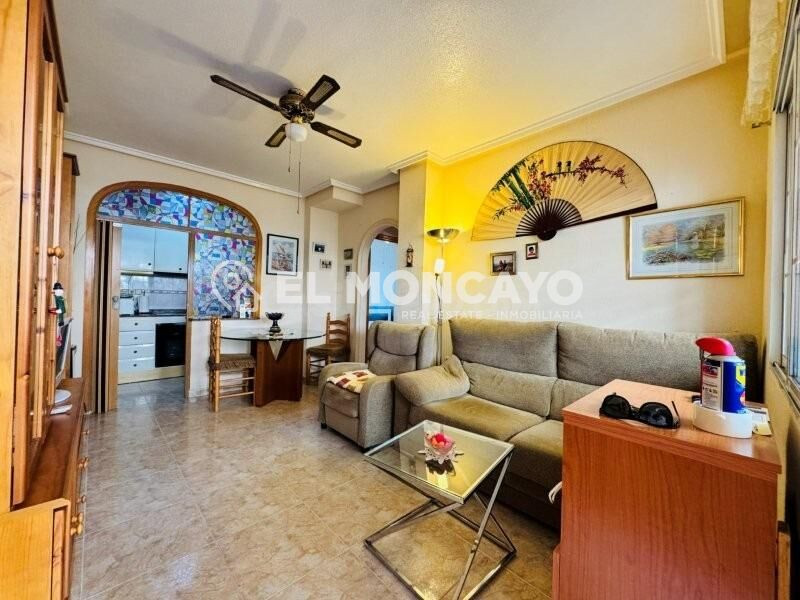 Fantástica vivienda planta baja con terraza privada y piscin - foto 3