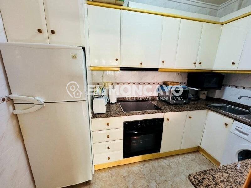 Fantástica vivienda planta baja con terraza privada y piscin - foto 4