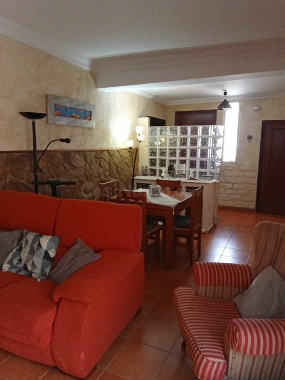 Adosada en Venta en Chiclana De La Frontera Cádiz - foto 2