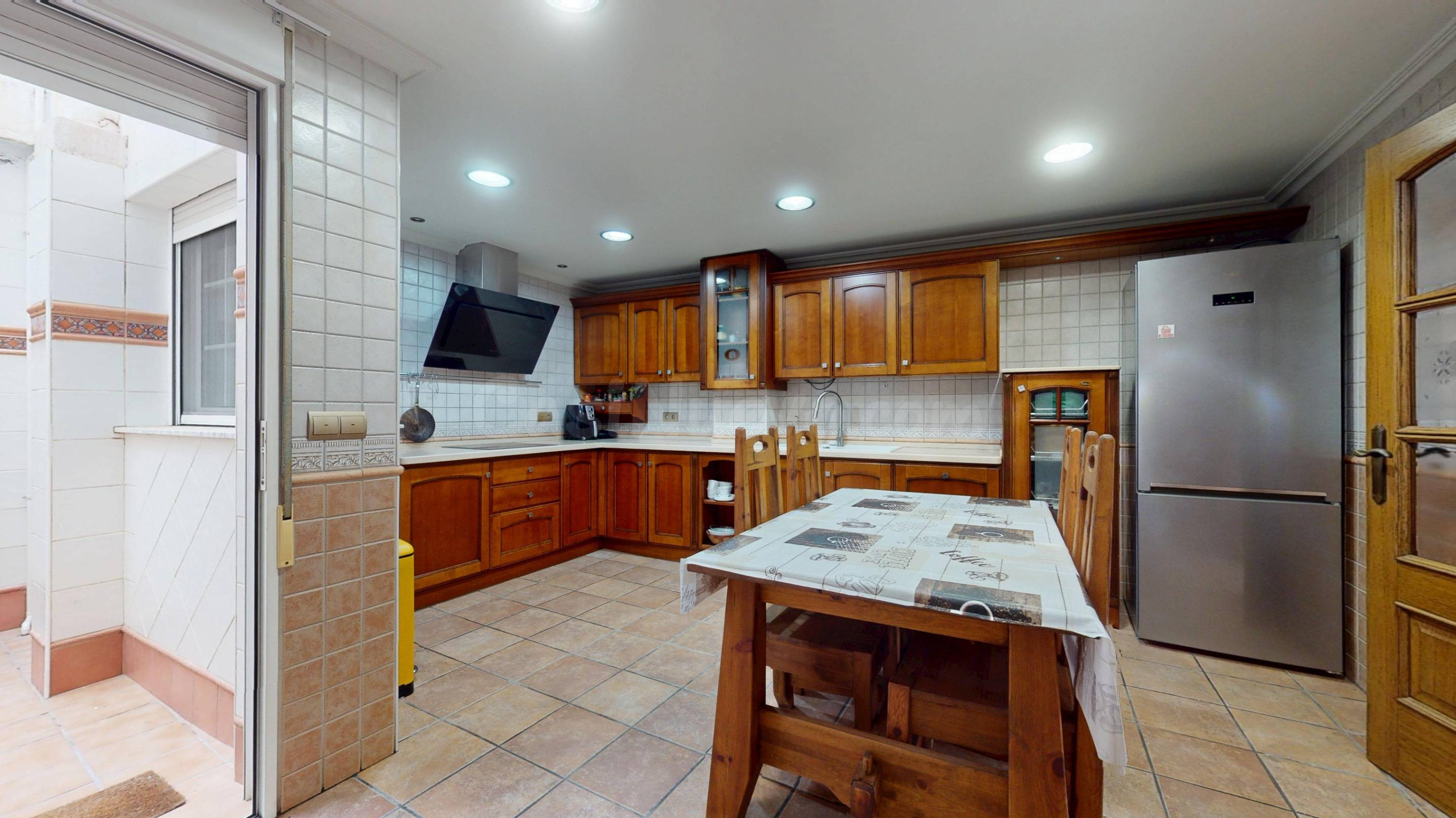 Tu casa independiente en Santa Pola: cuatro plantas para vivir, disfrutar y tenerlo todo - foto 4