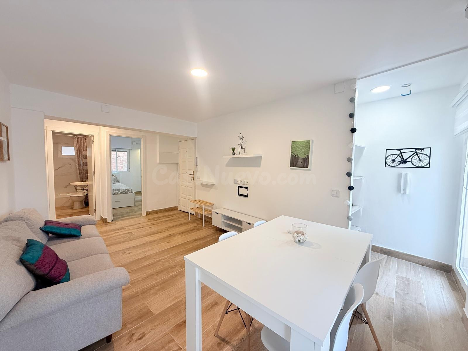 PISO ALQUILER CAMARLES