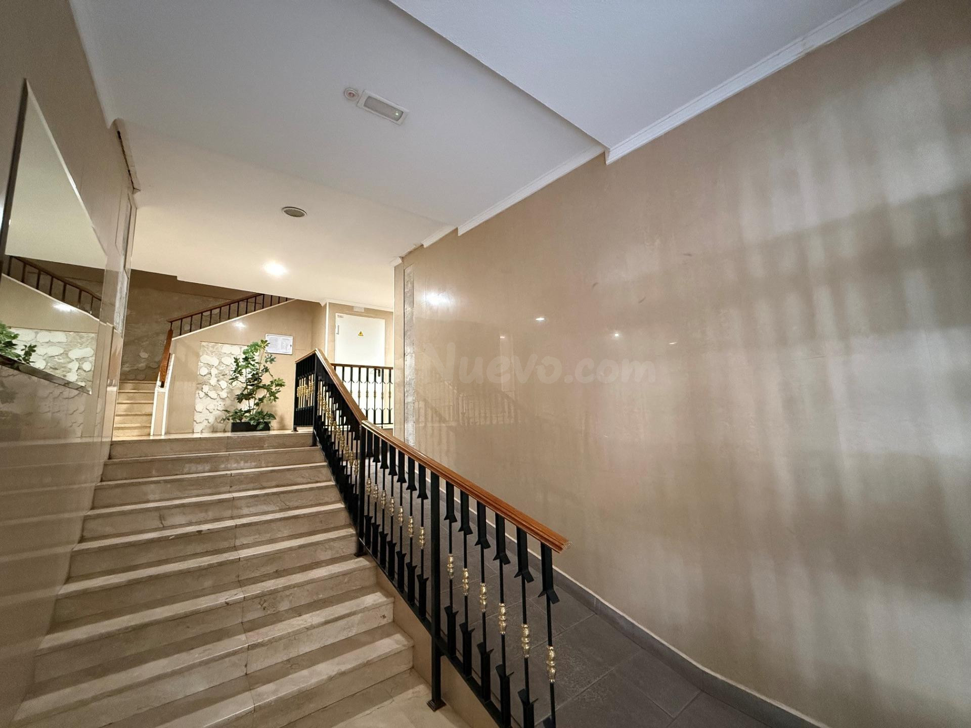Piso en Venta - Zona Vergeles - foto 2