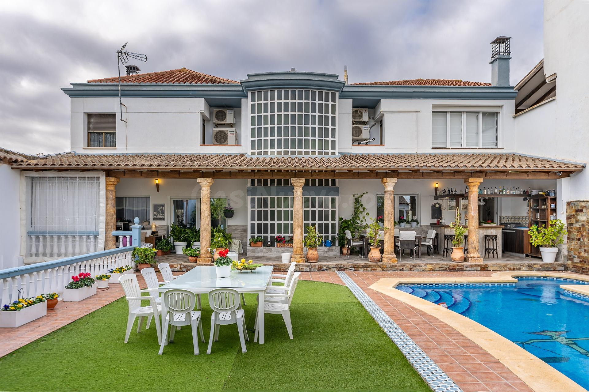Exclusivo Chalet a la venta en Íllora, Granada. - foto 4