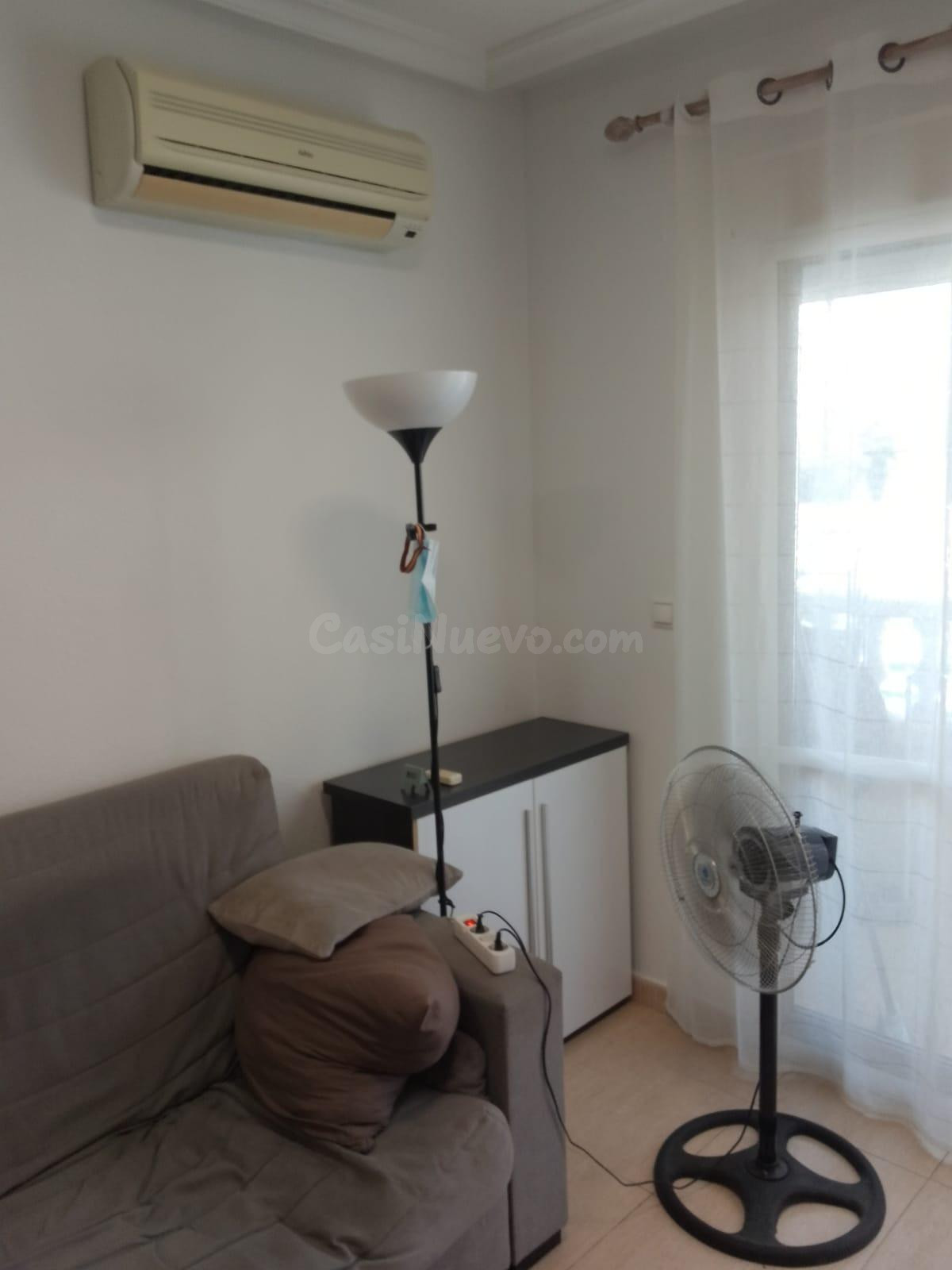 ✨ ¡ACOGEDOR PISO REFORMADO CON PISCINA A UN PASO DE LA PLAYA - foto 2