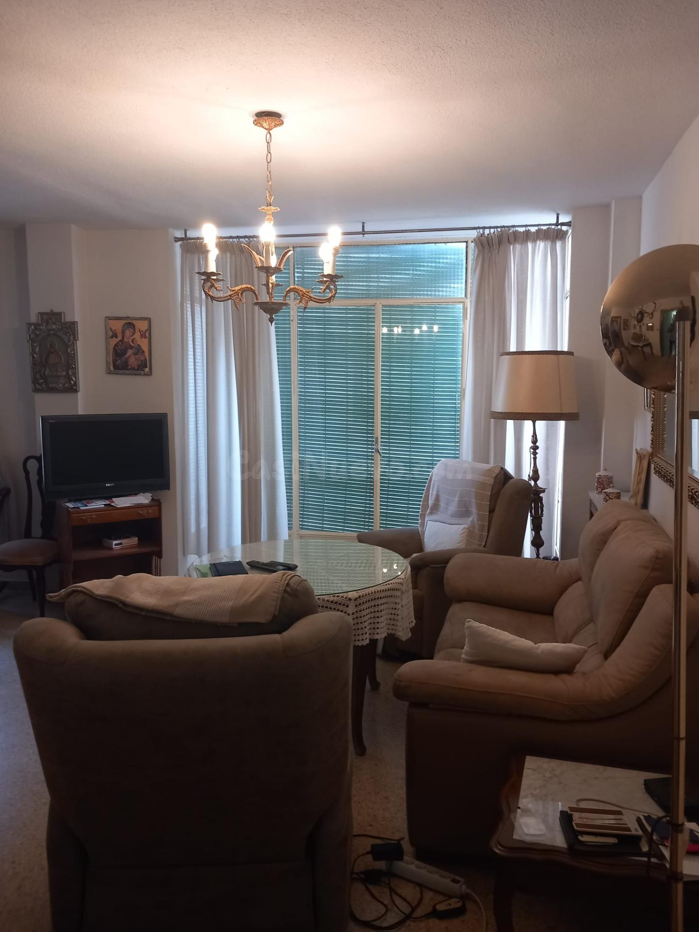 SE VENDE PISO EN EL CENTRO