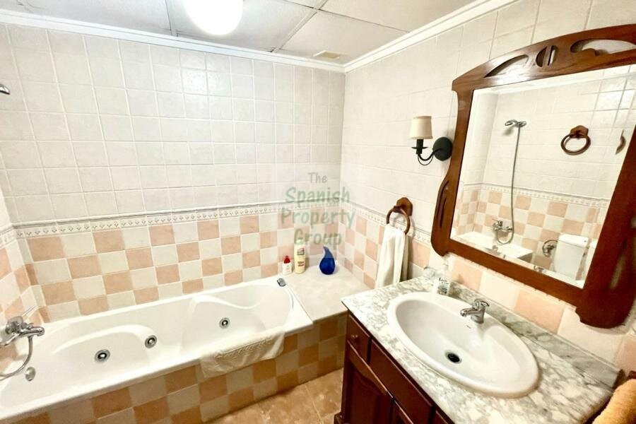 Venta de townhouse en Almoradi, de 150m2 con 3 dormitorios y - foto 4