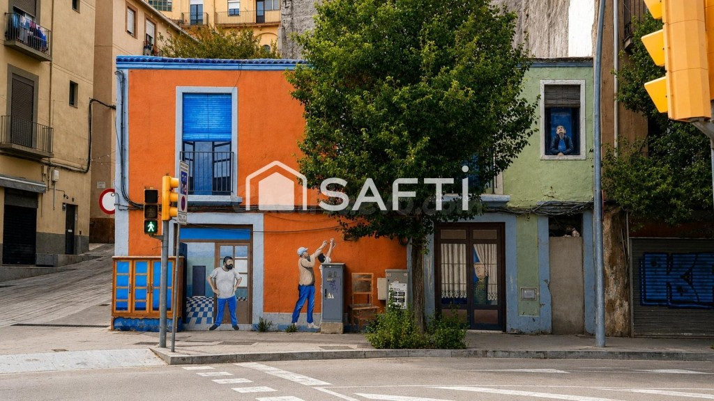 Edificio con proyecto para 42 habitaciones estud.