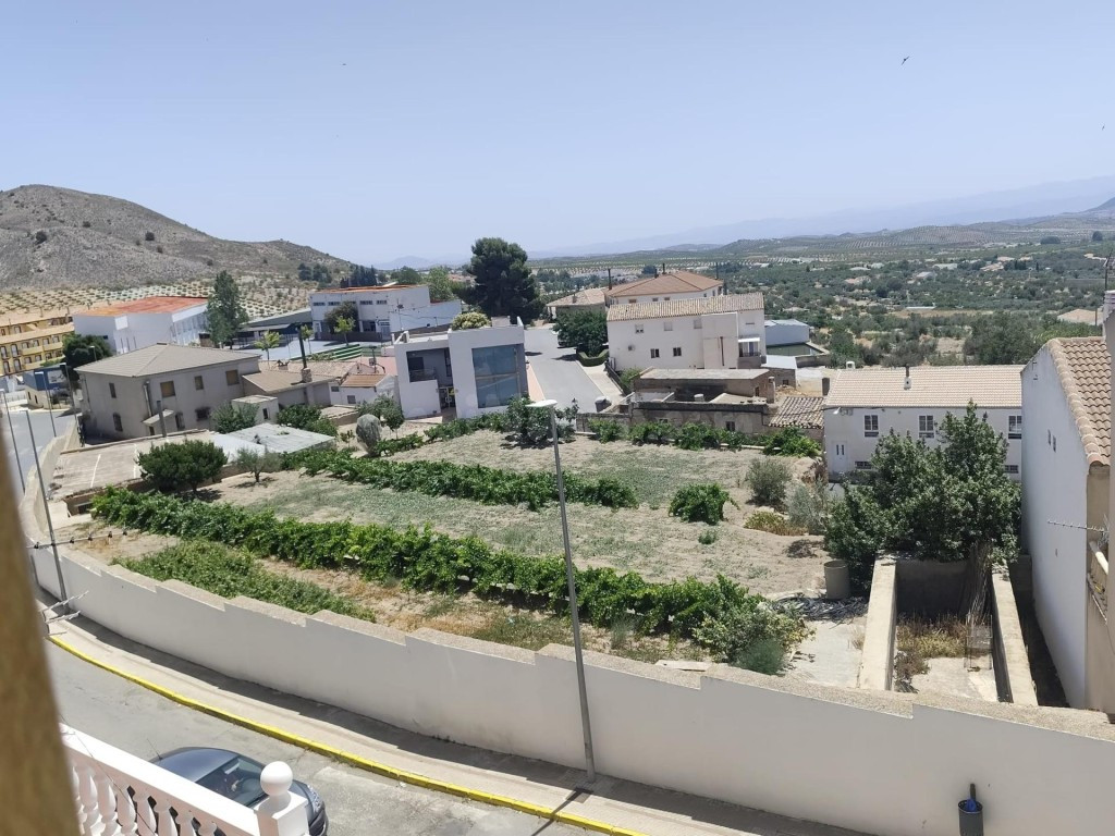 Gran casa de pueblo con finca privada en el corazón de Oria - foto 2