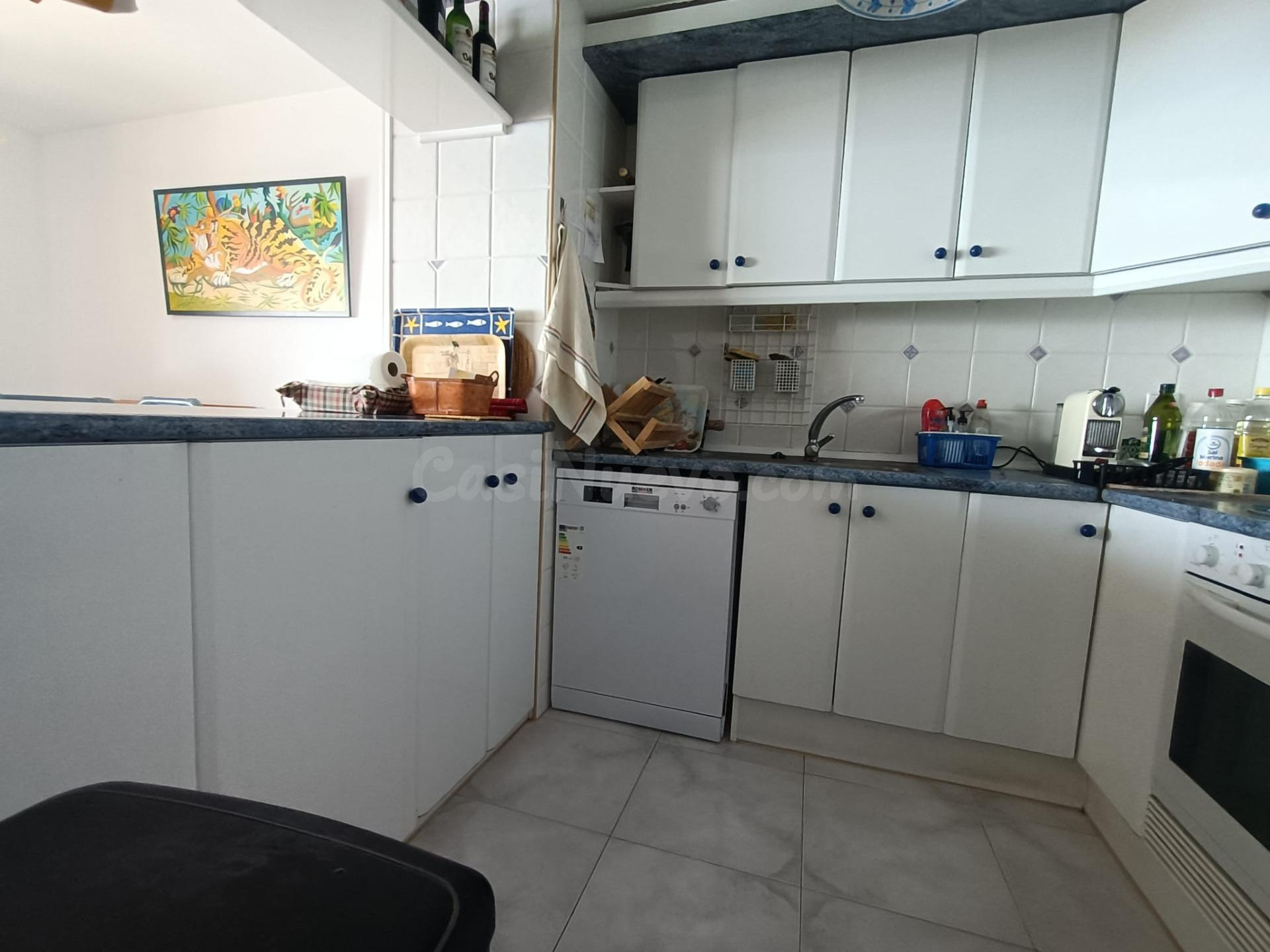 PRECIOSO APARTAMENTO CON VISTAS A LA PLAYA DE CANYELLES - foto 4