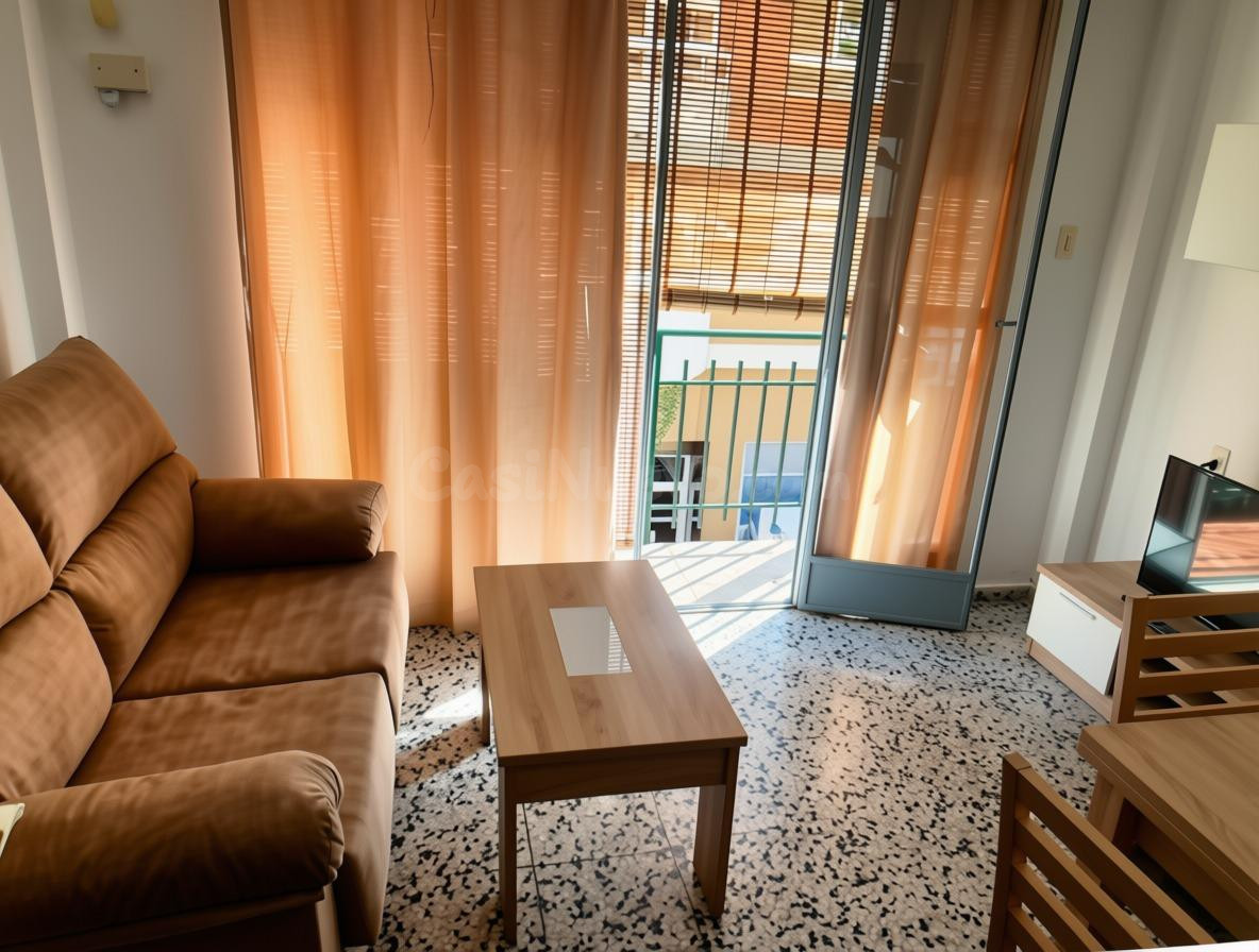 Piso en Venta en el Pueblo de Cullera - foto 2