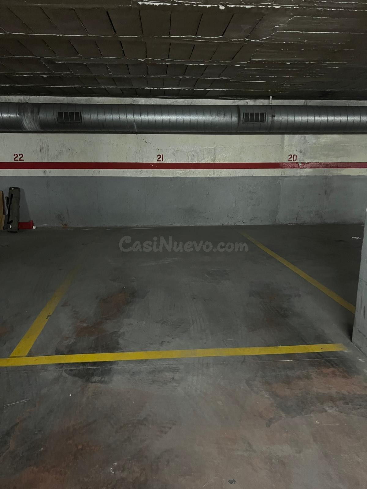 Plaza de parking para coche grande en venta