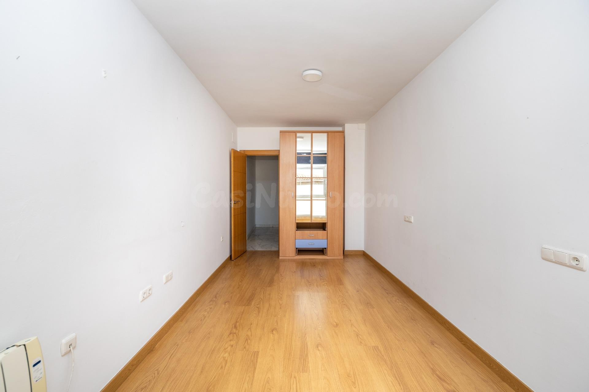 MAGNIFICO DUPLEX EN SANTA FE MUY LUMINOSO Y CON VISTA DESPEJ - foto 4
