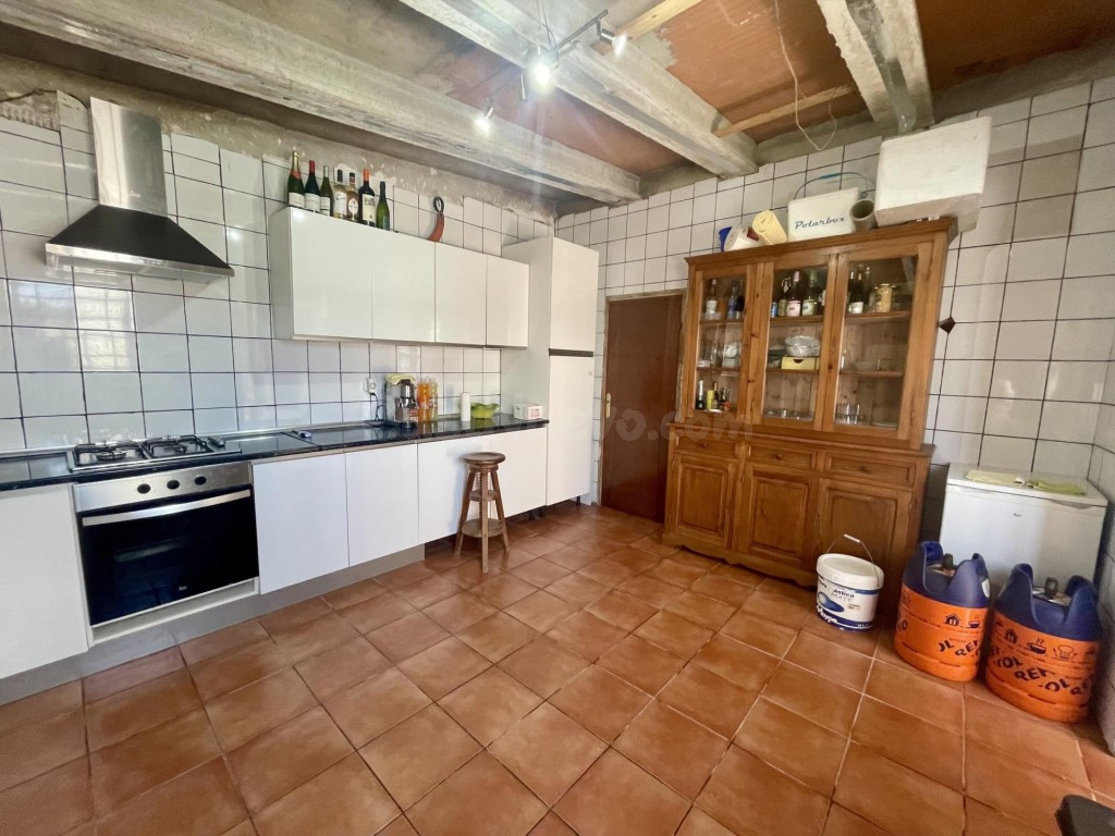 AMPLIO INMUEBLE REFORMADO CON DISTRIBUCIÓN RESIDENCIAL, SUJETO A CAMBIO DE USO Y ESTUDIO TÉCNICO - foto 5