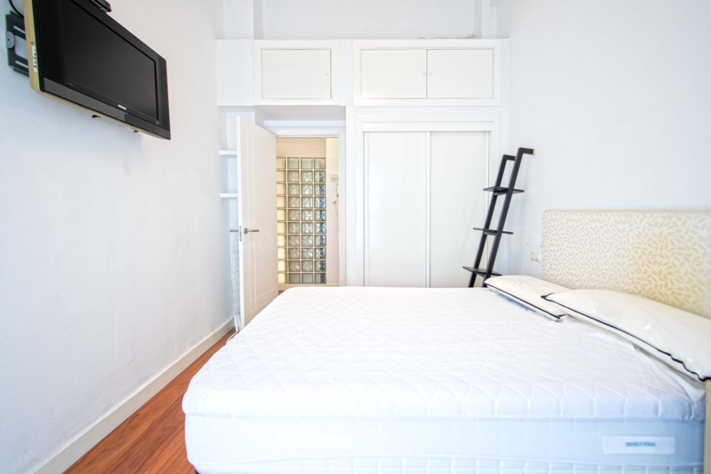 Precioso apartamento junto Avenida Menéndez Pelayo!!! - foto 5