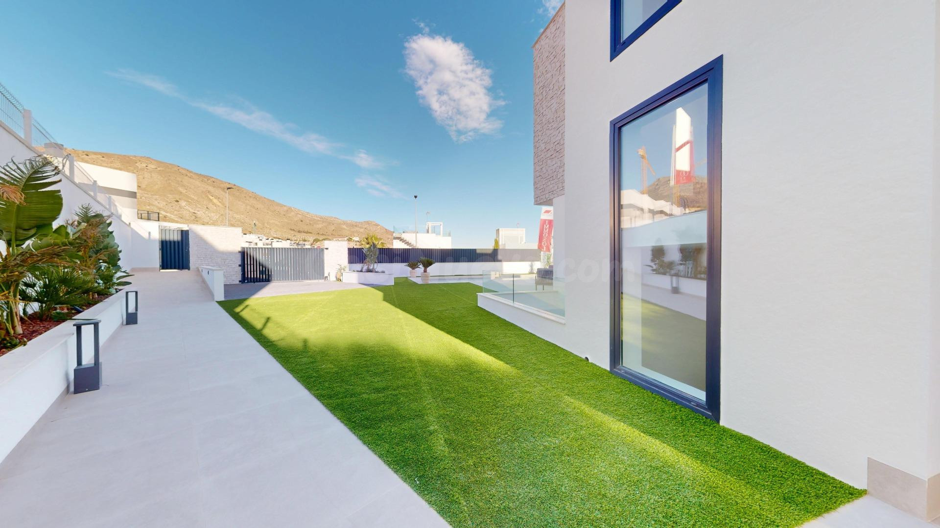 Villas Exclusivas con Vistas al Mar en Finestrat - foto 3
