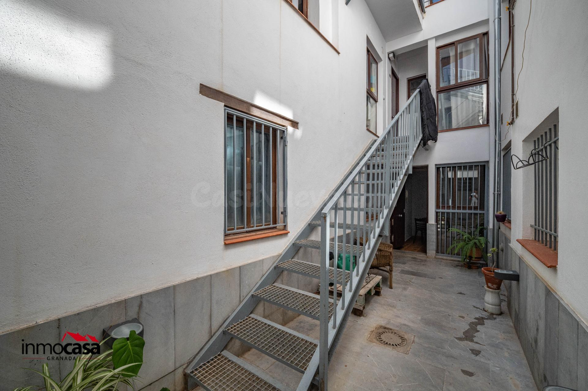 APARTAMENTO IDEAL PARA INVERSIÓN EN EL ALBAICIN BAJO - foto 4