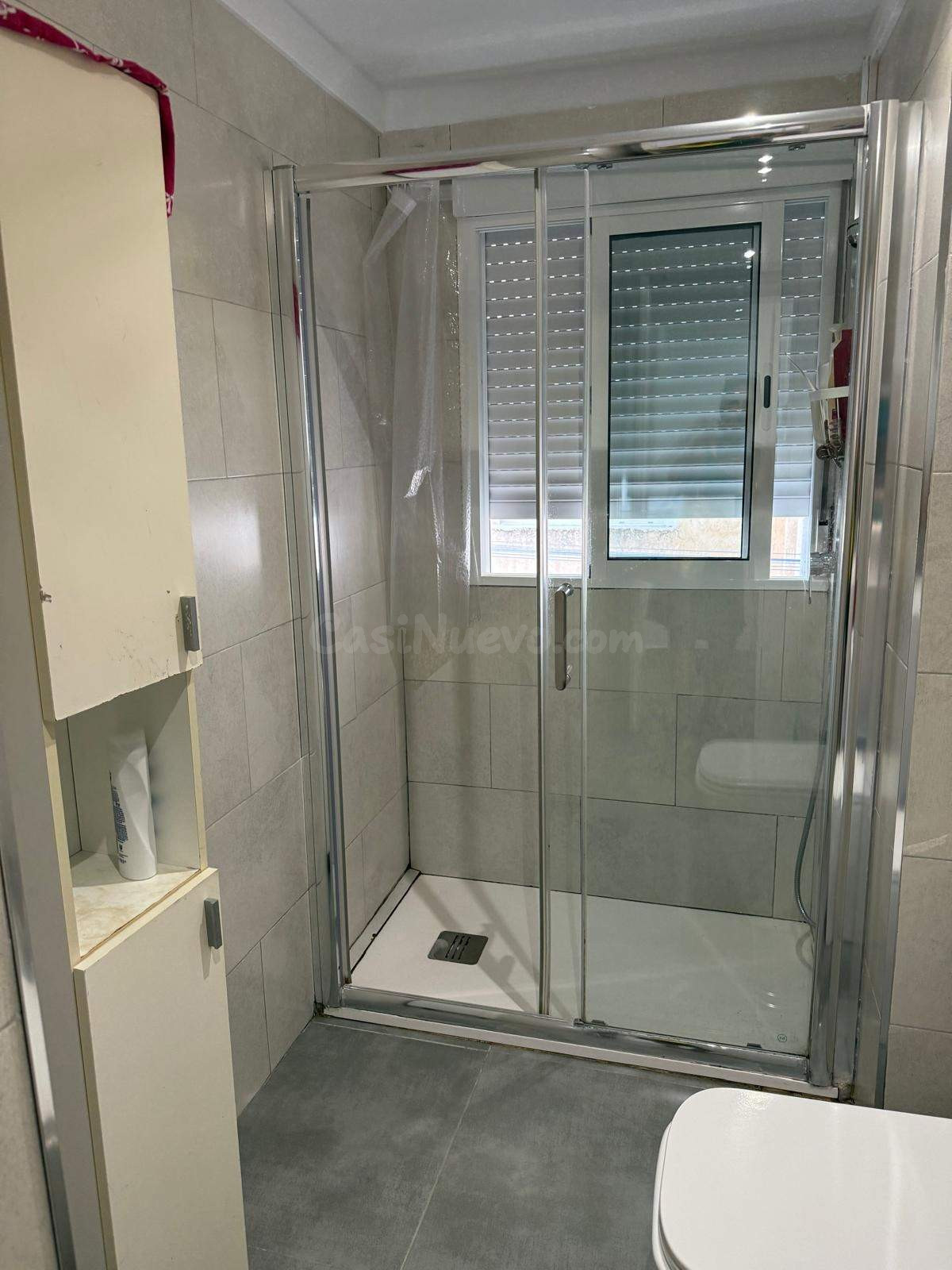 Acogedor Piso Exterior en Carolinas Bajas, Alicante - €165,0 - foto 5