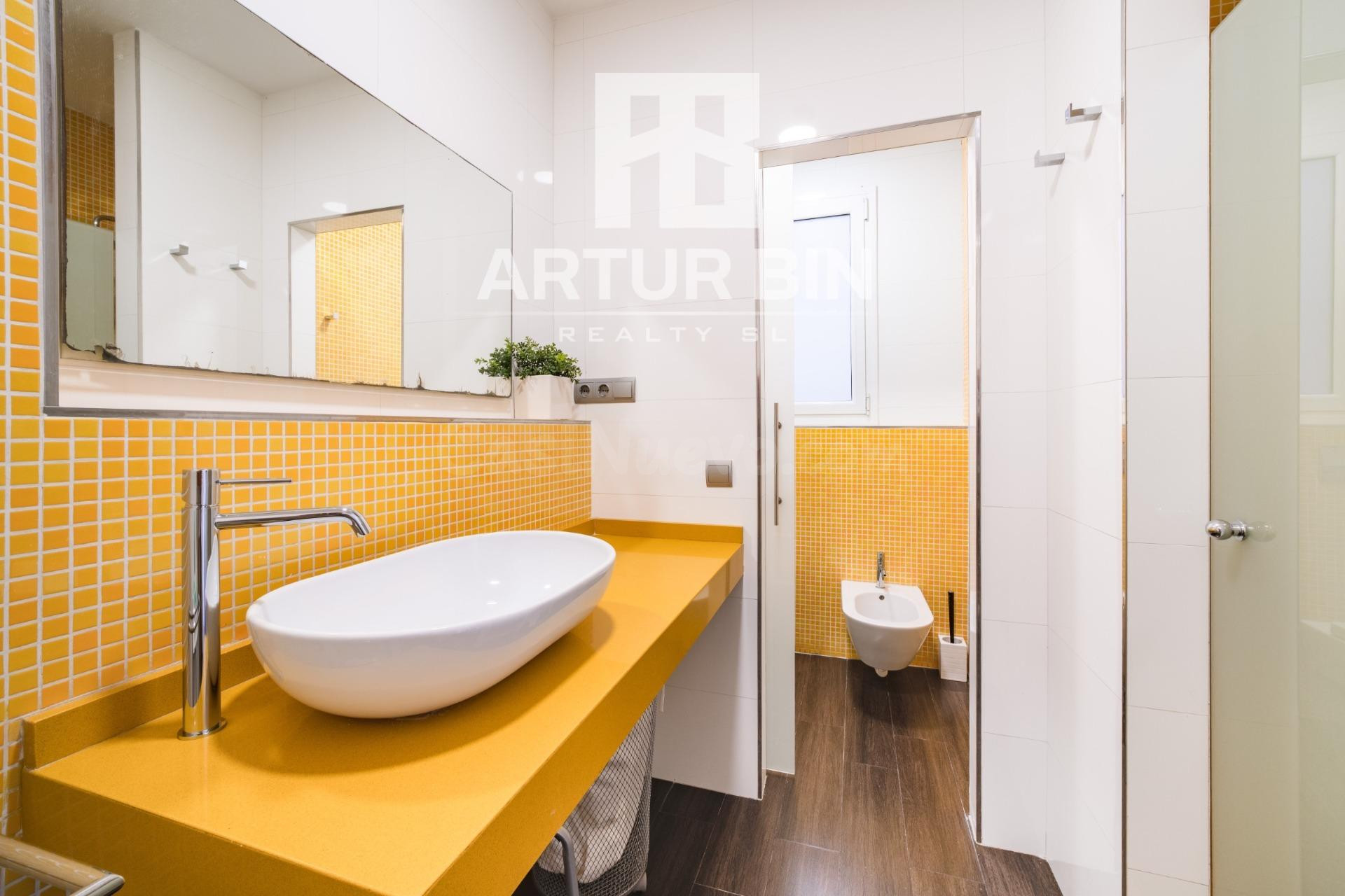 Piso 3 habitaciones 125m² en alquiler - Gran Vía - foto 3
