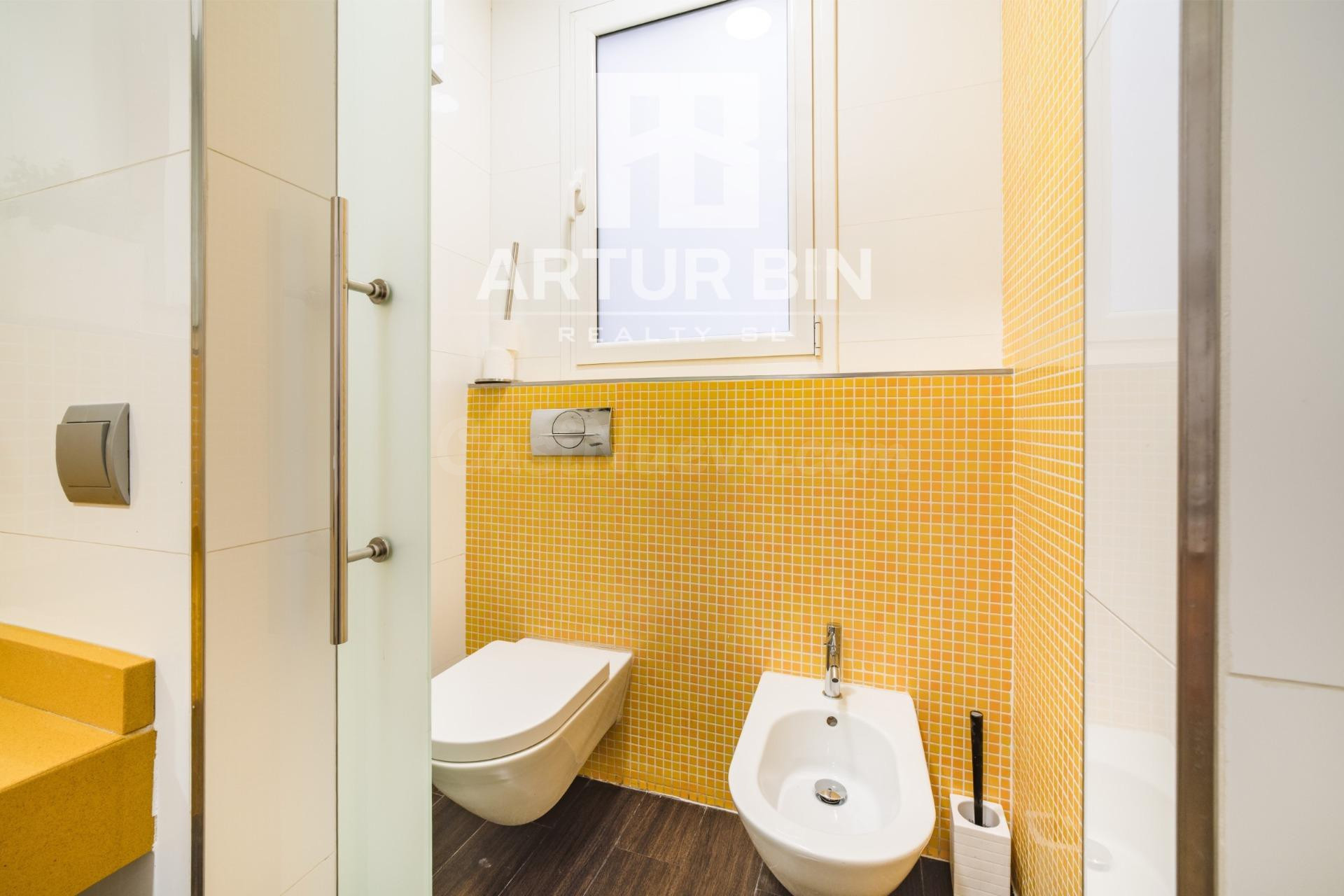 Piso 3 habitaciones 125m² en alquiler - Gran Vía - foto 4