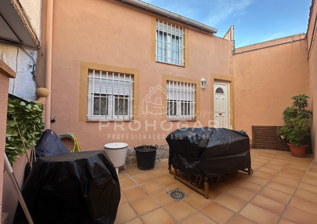 Venta de casa en Colmenar viejo, de 88m2 con 3 dormitorios y 2 baños