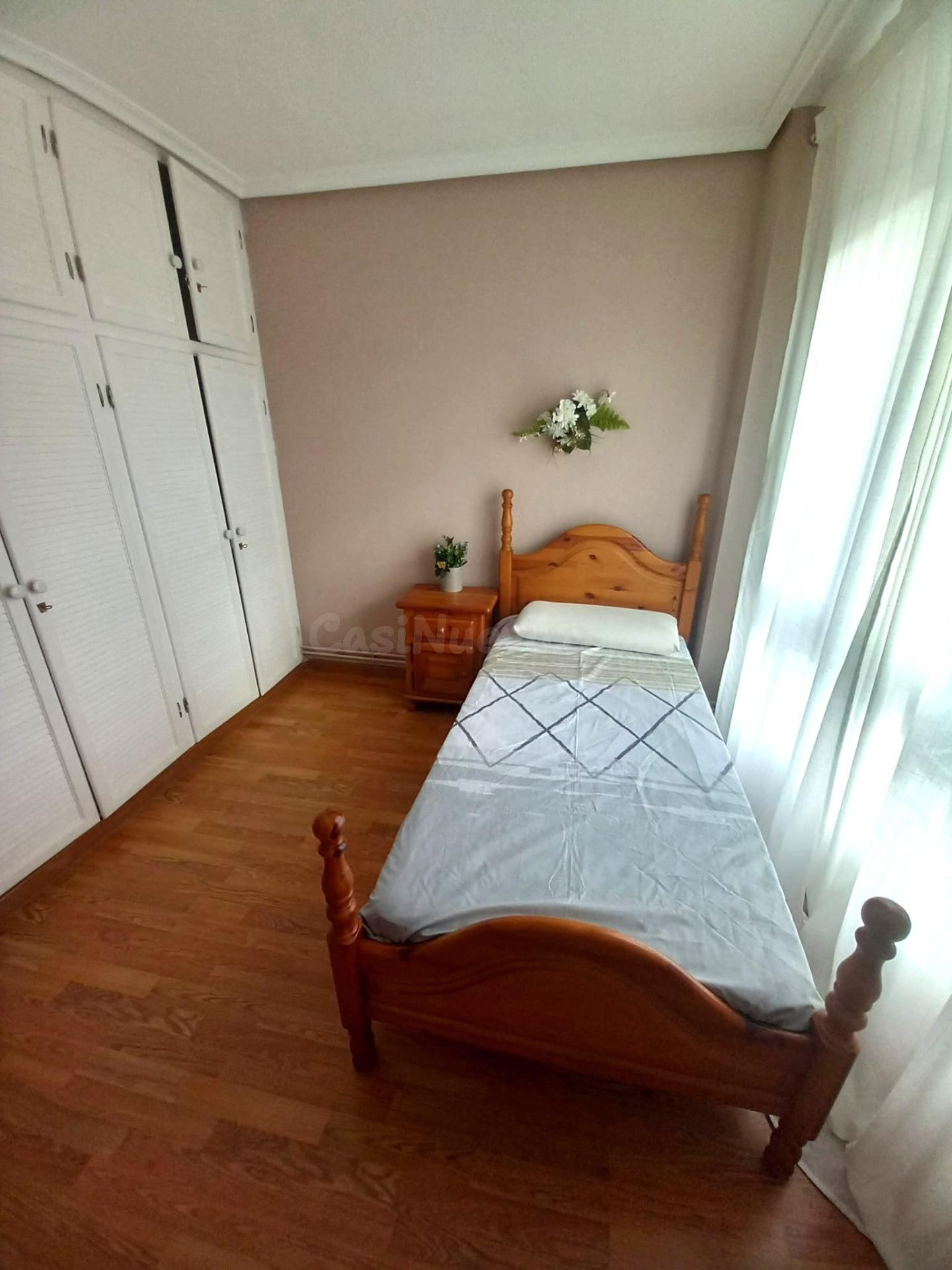 Piso alquiler Torrelavega - foto 5
