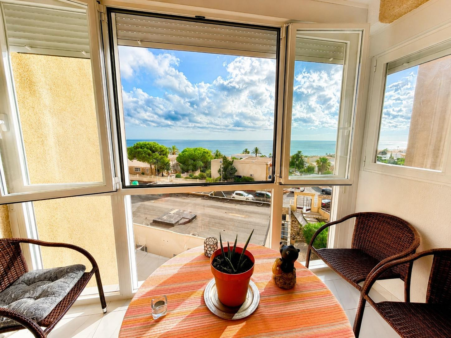 Apartamento en Cabo Cervera con vistas al mar