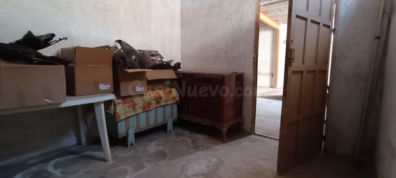 SE VENDE GARAJE PARA 6 AUTOS Y TRASTERO 15m2 - foto 5