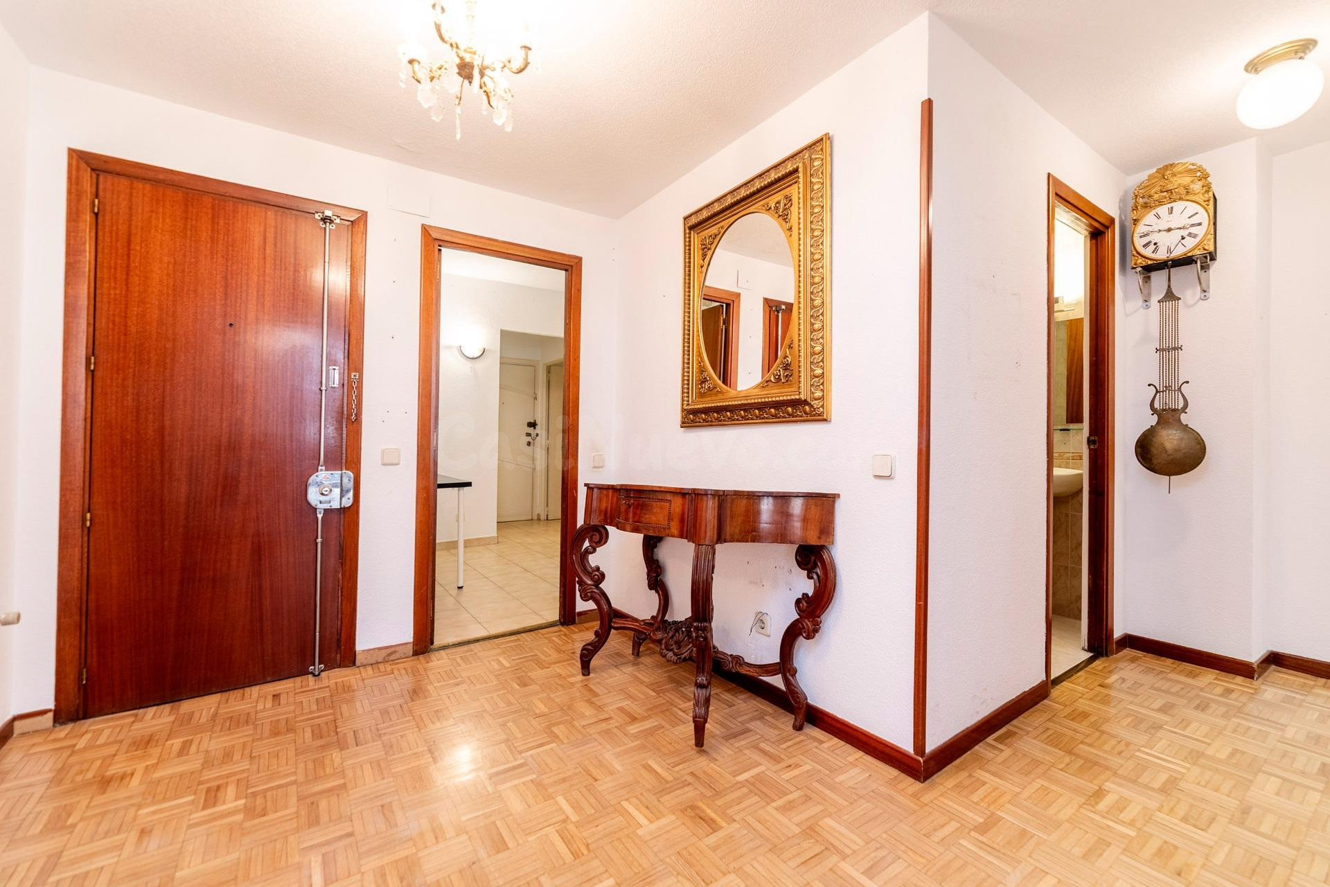 Impresionante Piso en Gaztambide: Garaje y Trastero Incluido