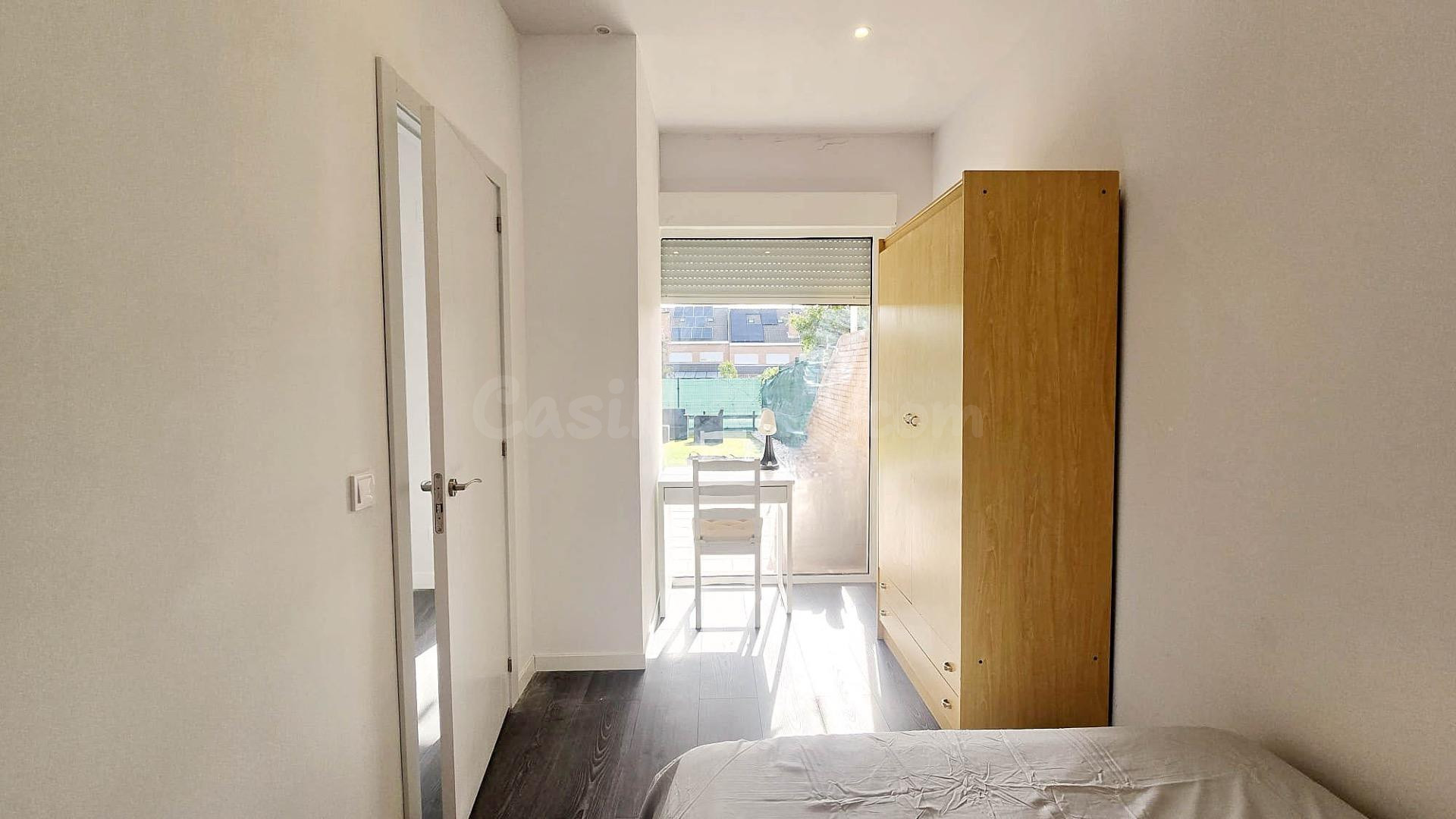 habitaciones EN ALQUILER PARA ESTUDIANTES DE LA UAX EN URB P - foto 3
