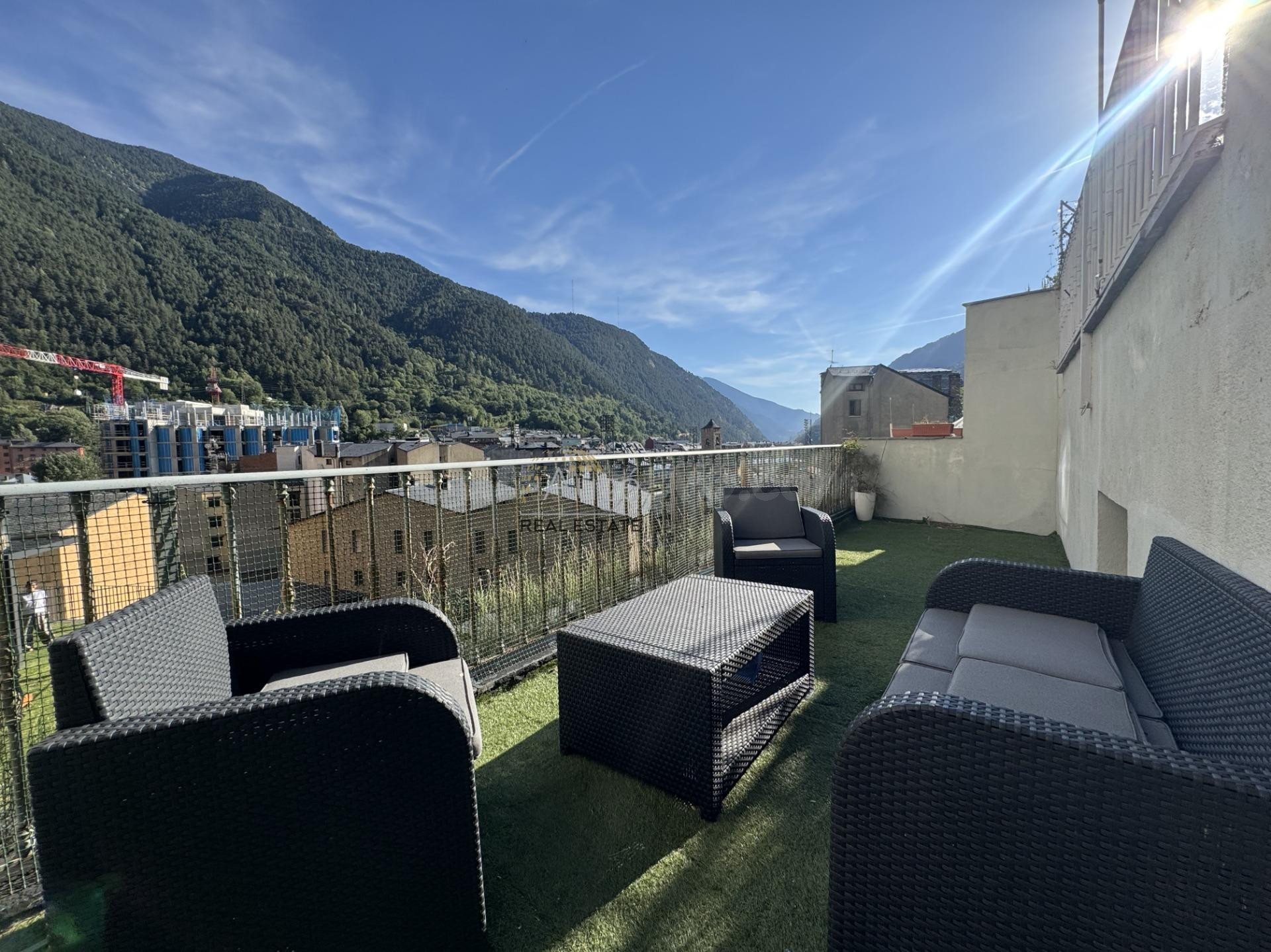 Piso de 3 habitaciones con espectacular terraza de 109 m2 en - foto 5