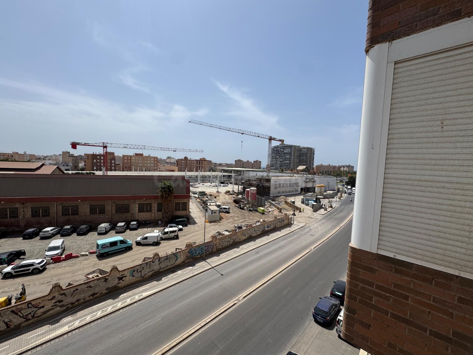 Se vende maravilloso Piso en el edificio Trébol - foto 2