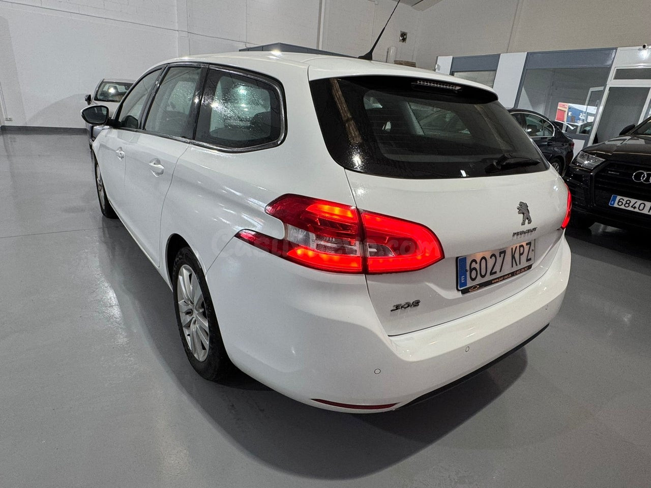 PEUGEOT 308 SW Business Line 1.5 BlueHDi 96kW 130CV (2018) - foto 3