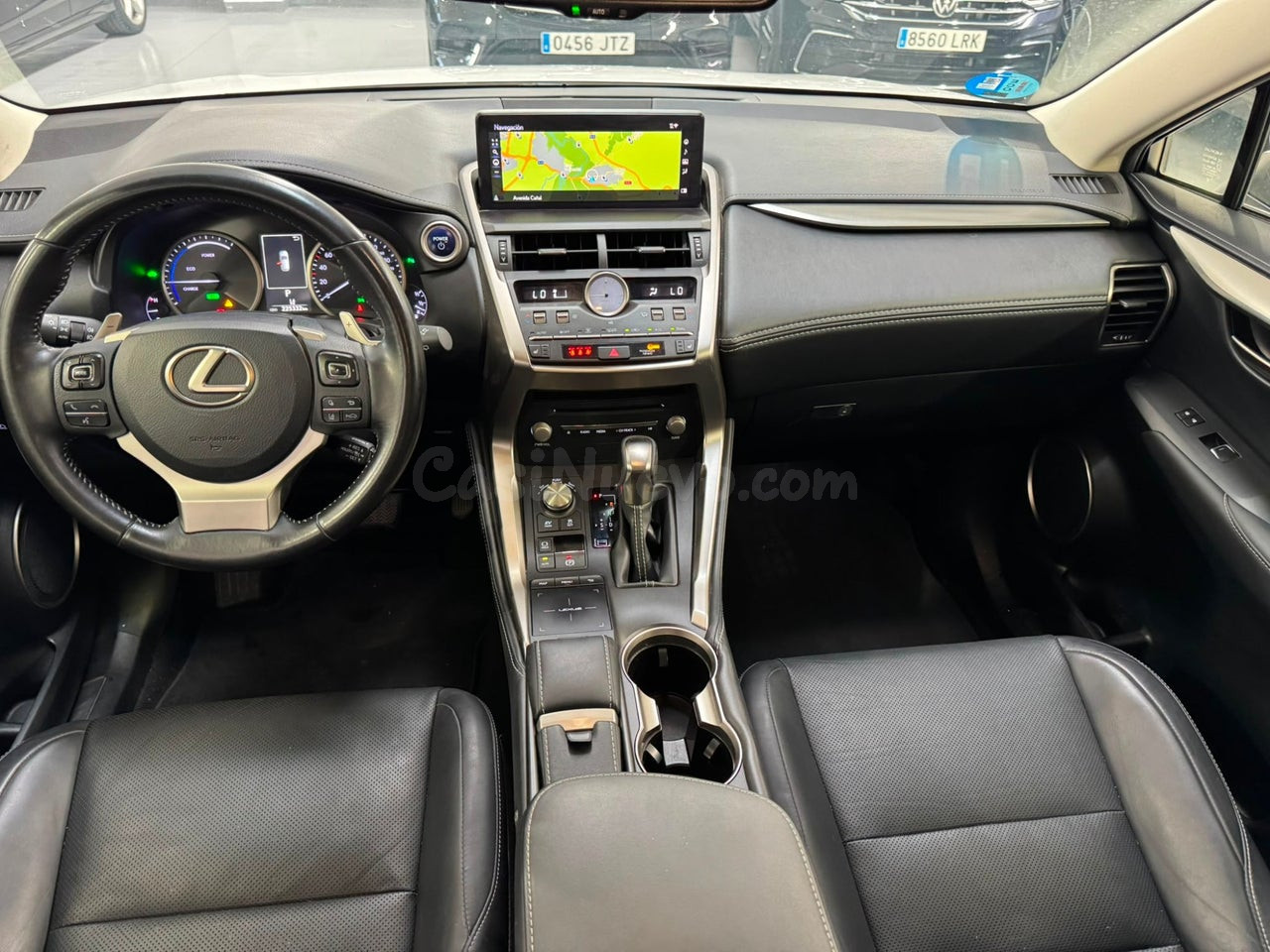 LEXUS NX 2.5 300h Executive Navigation 4WD (2018) - foto 2