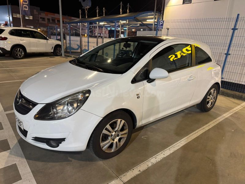Opel Corsa compacta 1.3 gasolina Arganda del Rey
