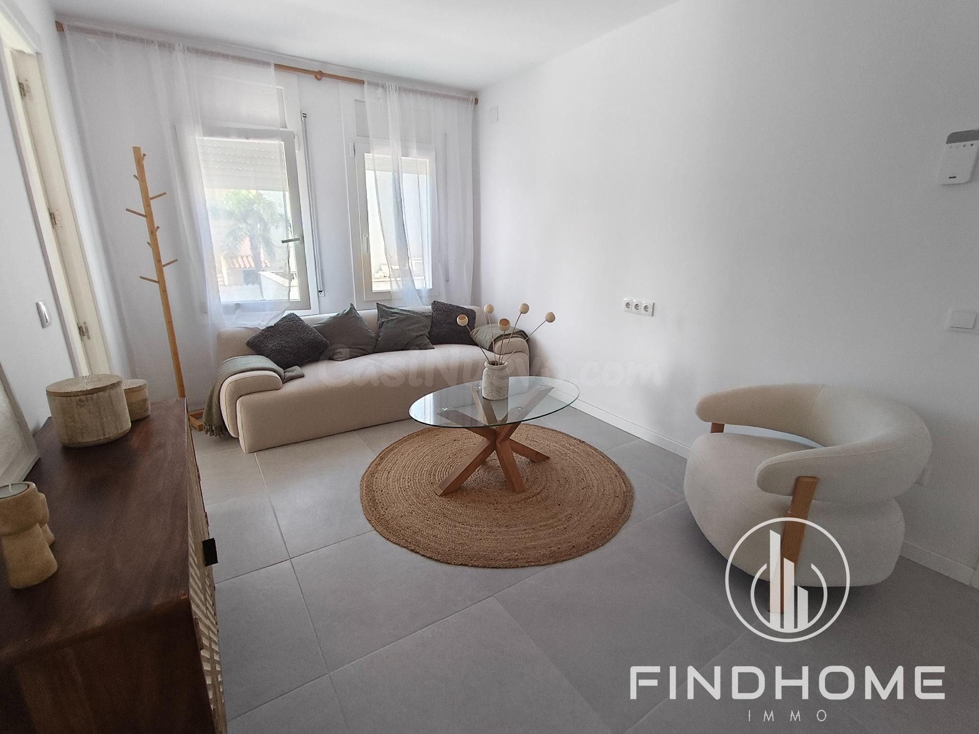 Moderno piso en céntrica zona de Empuriabrava - foto 5