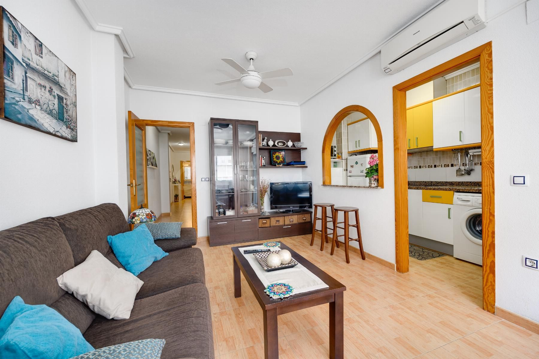 APARTAMENTO DE 2 DORMITORIOS 1 BAÑO EN TORREVIEJA ( PARQUE DE LAS NACIONES )