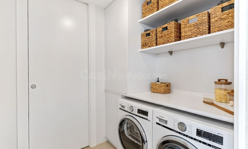 VILLA DE 4 DORMITORIOS Y 6 BAÑOS EN ALTEA (ALICANTE) - foto 5