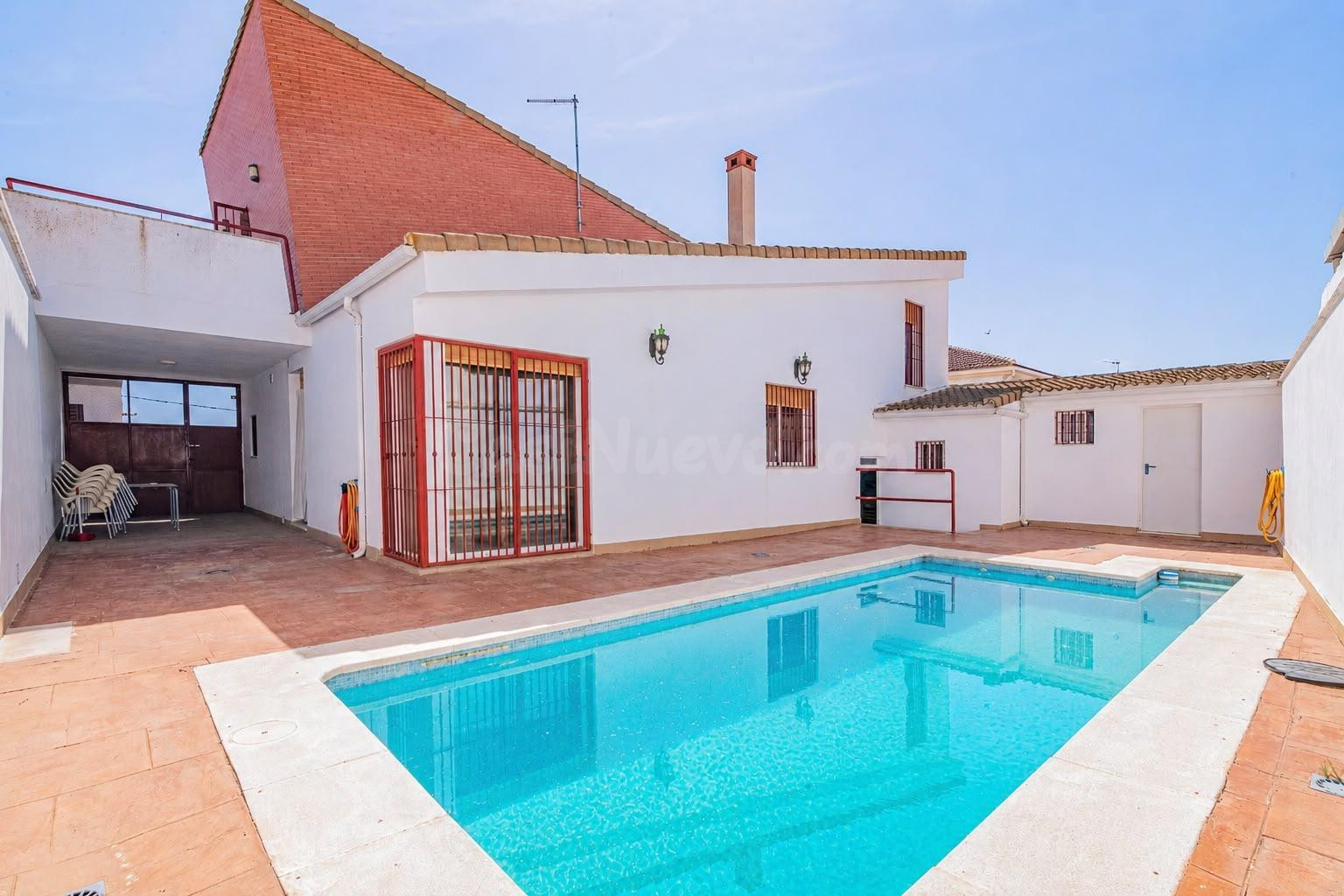 ¡Espectacular Chalet en Tocon, Illora con piscina privada!
