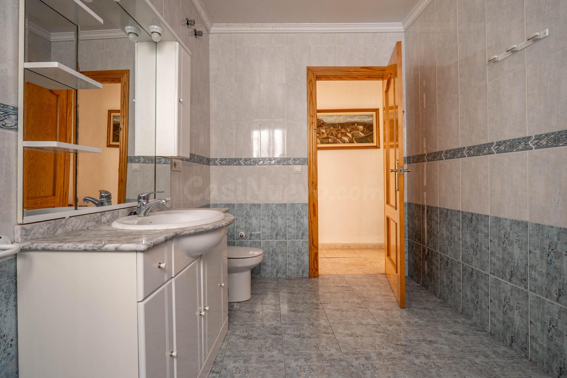 Edificio en Venta en Guadix - Oportunidad de Inversión - foto 5