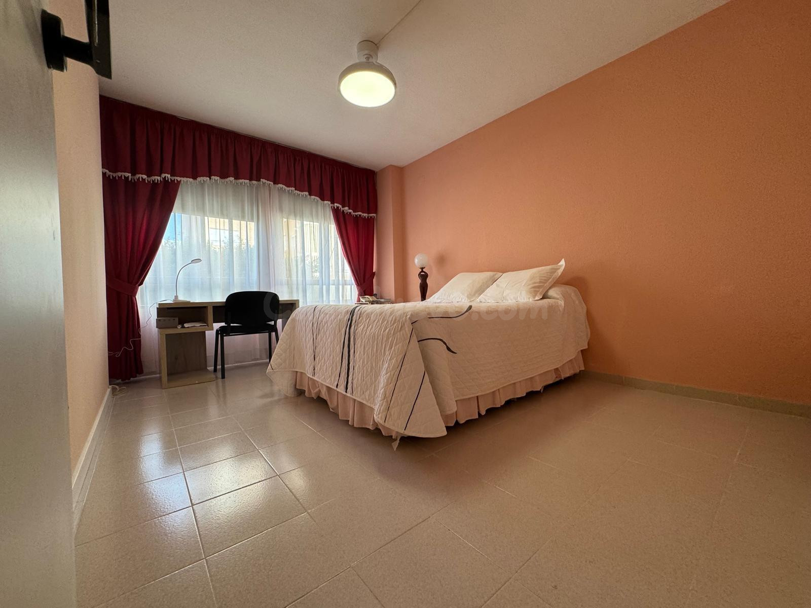 Habitación alquiler Sant Joan D'Alacant (Ideal estudiantes UMH o personal sanitario) - foto 2