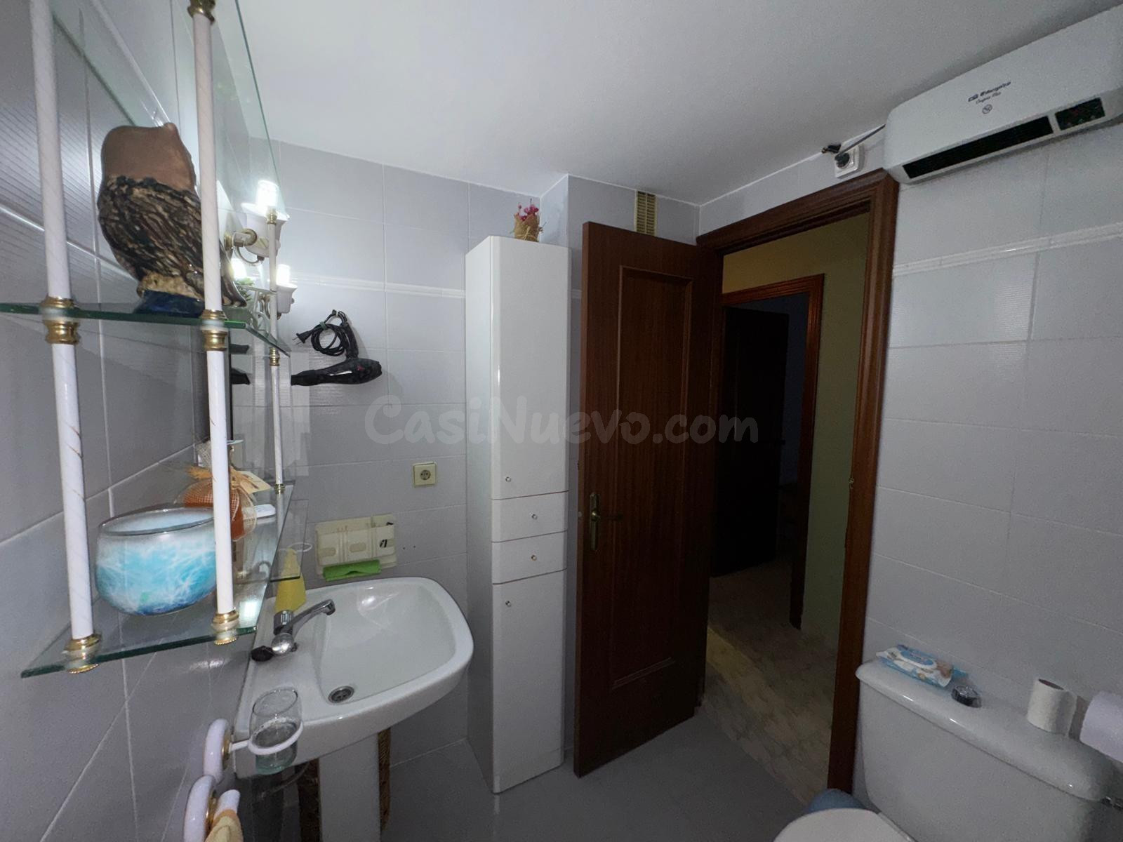 Habitación alquiler Sant Joan D'Alacant (Ideal estudiantes UMH o personal sanitario) - foto 5