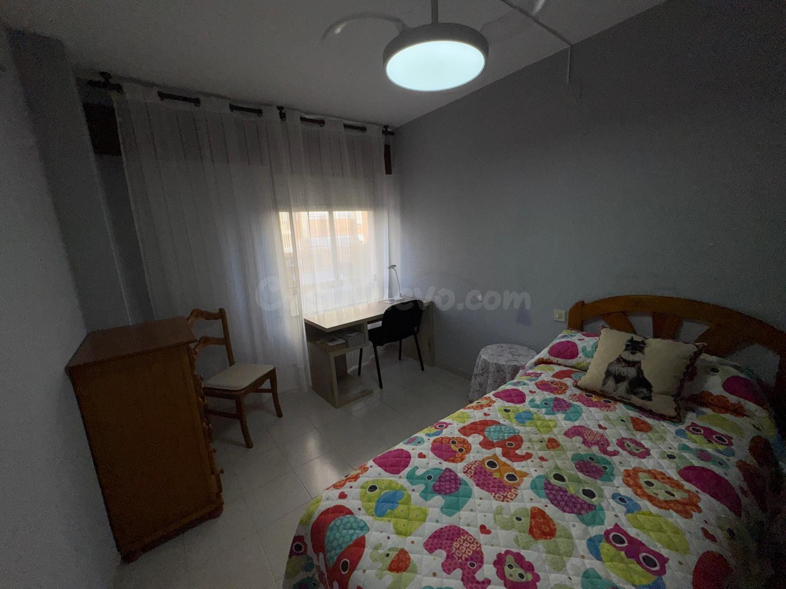 Habitación alquiler Sant Joan D'Alacant (Ideal estudiantes UMH o personal sanitario) - foto 2