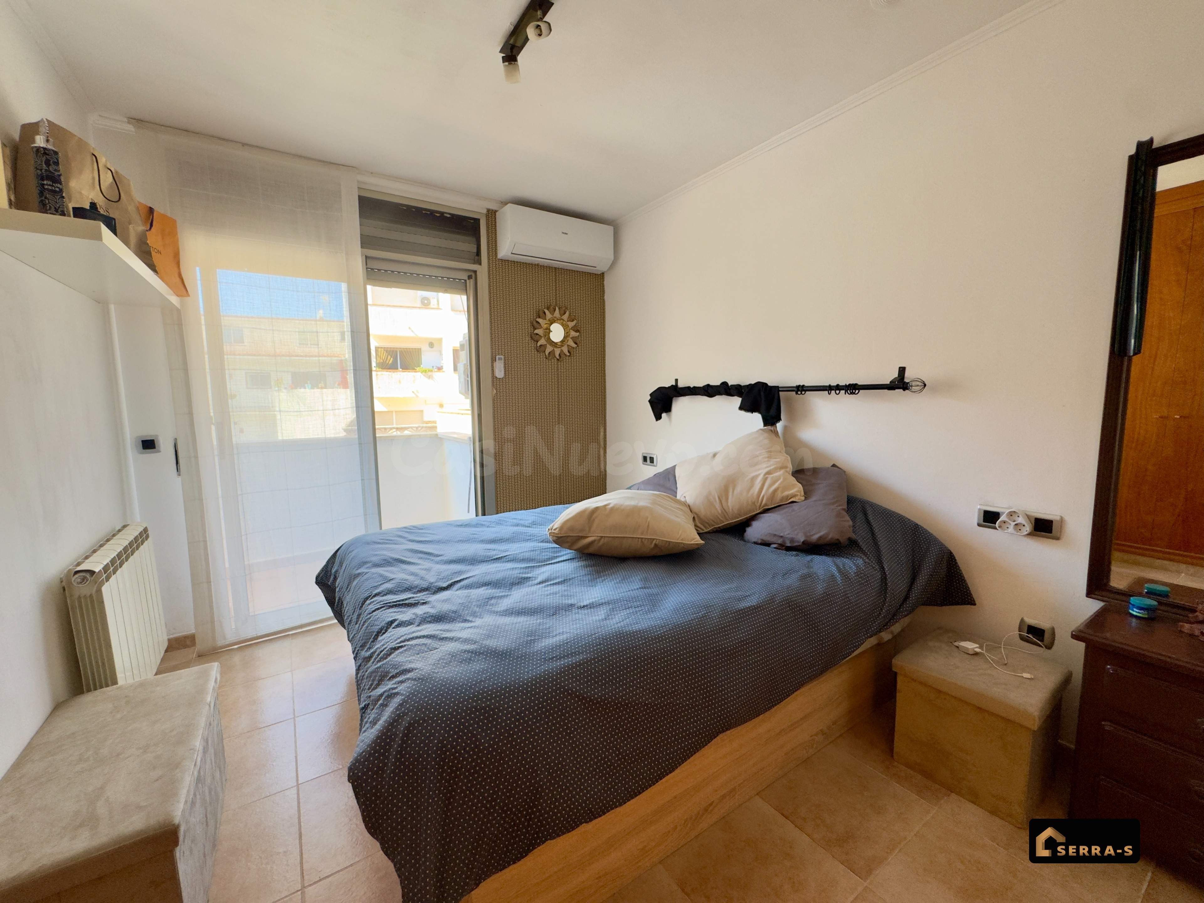 PISO DE 3 habitaciones, 2 BAÑOS Y PLAZA DE PARKING CERRADA " - foto 5