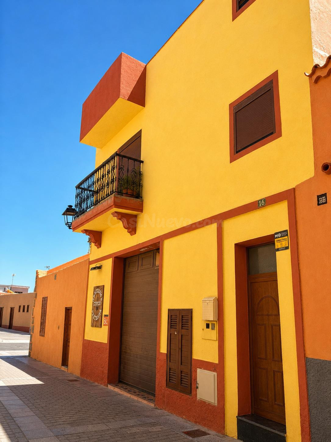 Vivienda singular de 148 m2 útiles, amplios espacios y gran  - foto 2